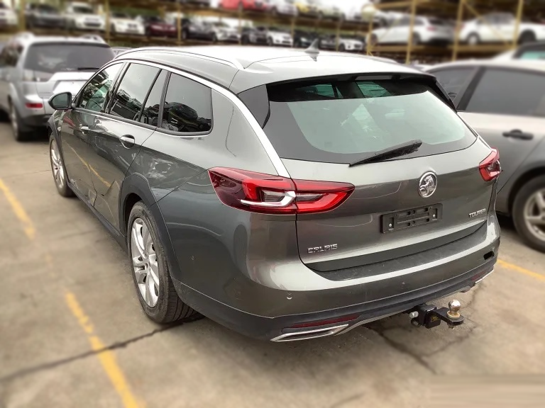 Holden Commodore Calais Tourer Zb 3.6l Petrol Awd Auto (3)