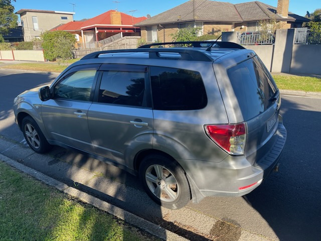 Wrecking/Dismantling Subaru Forester SH 2008 Grey 2.5L petrol Auto AWD - Image 4