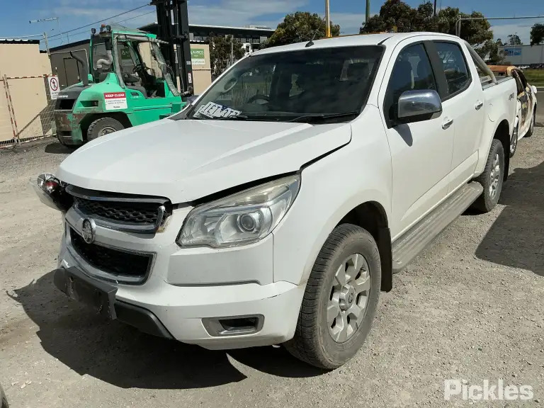 Wrecking/Dismantling Holden Colrado RG LTZ 2015 dual cab Ute 2.8L Diesel 4WD Auto white - ACW266